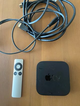Apple TV 3ª Gen con Mando y Cables