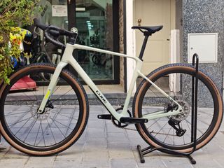 OFERTA! CUBE NUROAD C:62 EX GRAVEL NUEVA (M)