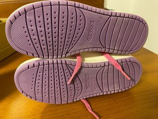 Zapatillas Geox niña talla 33 Nuevas a estrenar