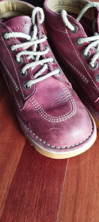 Kickers granates talla 38