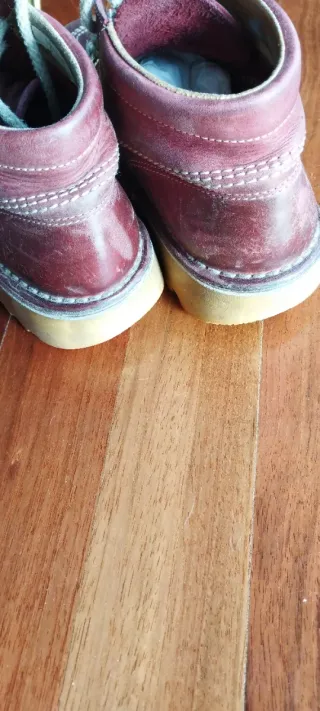 Kickers granates talla 38