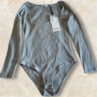 Body NAF NAF gris manga larga talla S