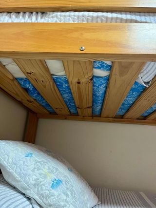 Litera de madera maciza con colchones (en Torrox)