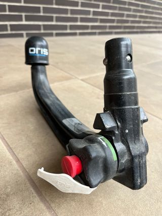 Bola de remolque vertical ORIS