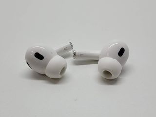 in-ear apple airpods pro 2 gen