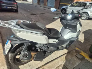 BMW C400 GT