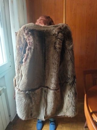 Chaquetón de cuero y piel