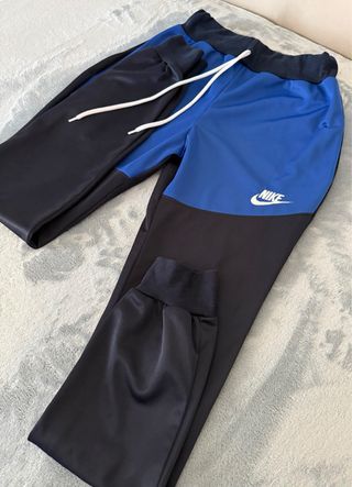 Conjunto Nike Tech Negro y Azul