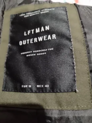 Chaqueta verde militar chico con capucha