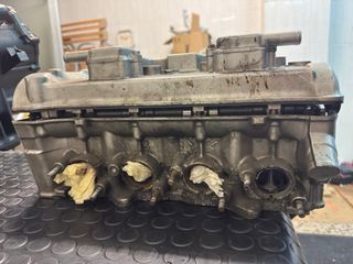 Culata y Tapa Balancines Honda CBF 1000 SC57E