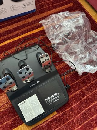 Volante Logitech G29 Driving Force PS5/PS4/PS3