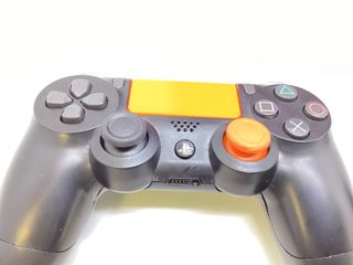 sony ps4 500gb metal gear solid edition