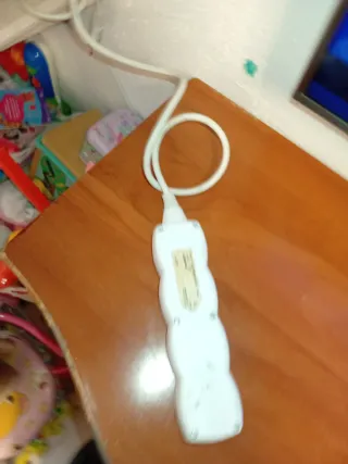 Regleta 4 enchufes con interruptor