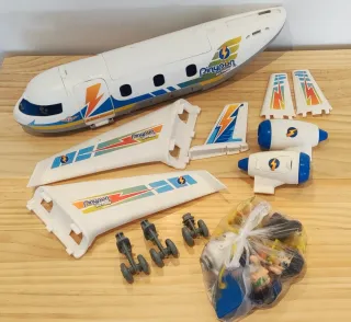 Avión Pin y Pon action emergencia + muñeca regalo