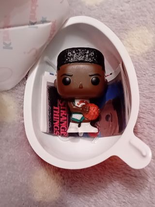 Figura Lucas Stranger Things,Kinder Joy