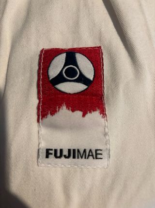 Kimono Karate Blanco Fuji Mae
