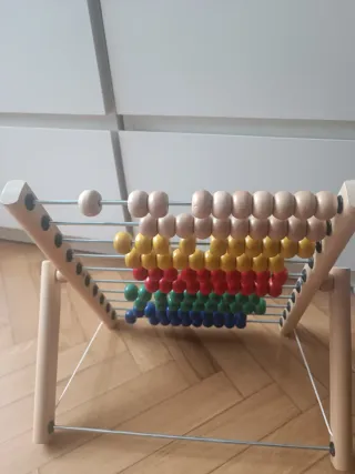 Ábaco de madera Ikea