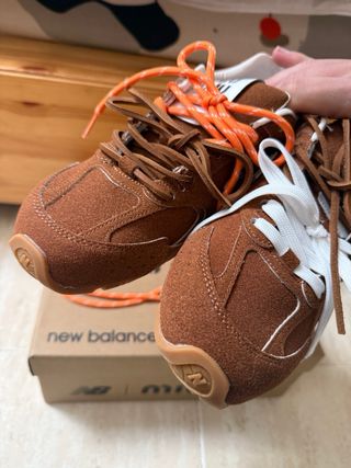 Zapatillas New Balance x Miu Miu Marrones