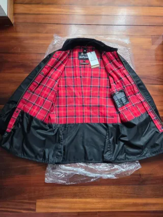 Chaqueta Barbour Wax Ashby Negra Edición especial