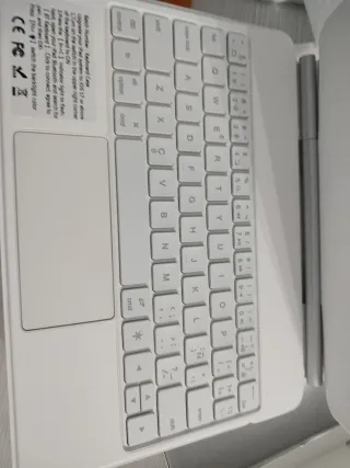 Funda Teclado iPad A16 11ª/10ª Gen Blanca