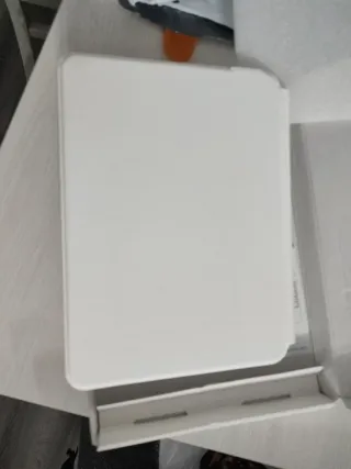 Funda Teclado iPad A16 11ª/10ª Gen Blanca