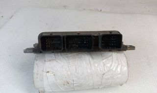 Centralita motor mec93060 nissan note e11e 525366