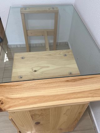 Mesa escritorio cristal y madera