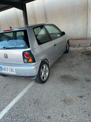 SEAT Arosa 2003