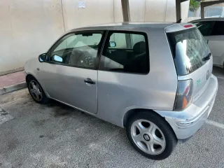 SEAT Arosa 2003