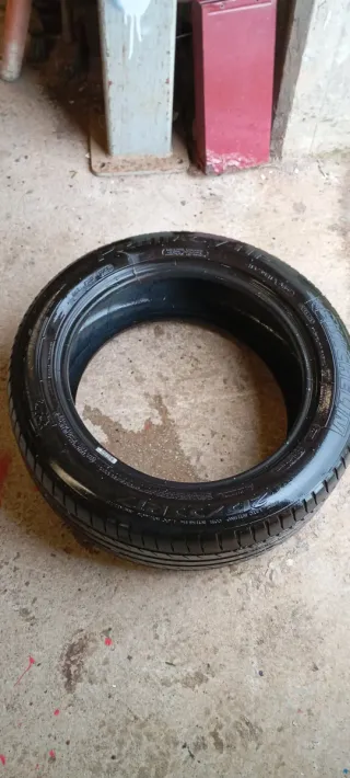 Neumático Michelin 215/55 R17