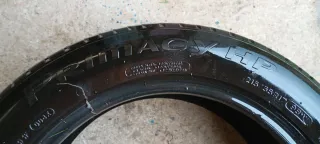 Neumático Michelin 215/55 R17