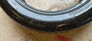 Neumático Michelin 215/55 R17