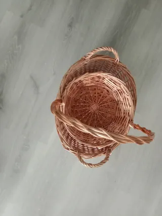 Cestas de mimbre artesanales