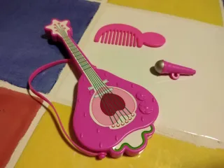 Muñeca Tarta de Fresa con Accesorios