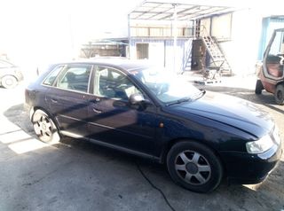 Audi 0281010120 centralita motor uce a3 8l 526679