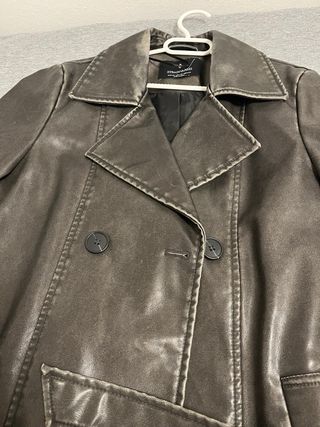 Gabardina Larga Piel Vintage Stradivarius