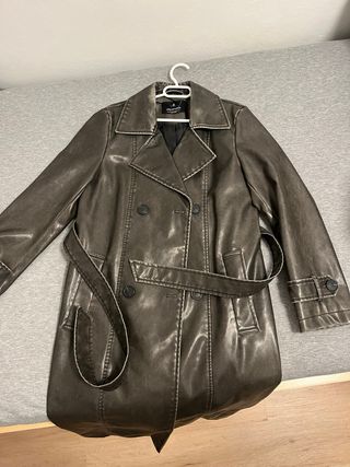 Gabardina Larga Piel Vintage Stradivarius