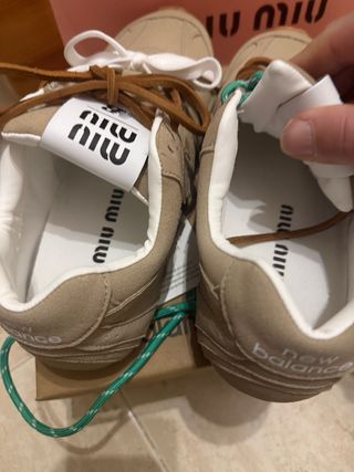Zapatillas New Balance x Miu Miu Mujer Beige/Verde