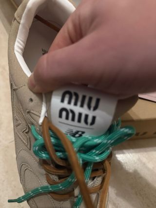 Zapatillas New Balance x Miu Miu Mujer Beige/Verde