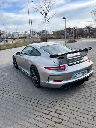Porsche 911 Carrera S