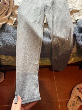 Mallas grises deportivas