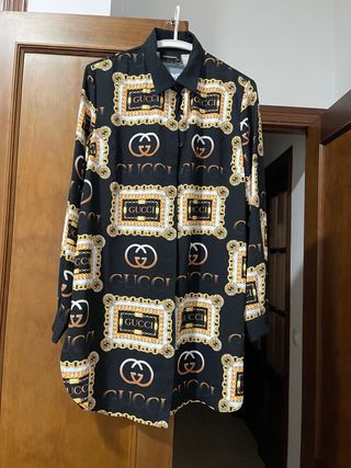 Camisa Gucci Negra y Dorada