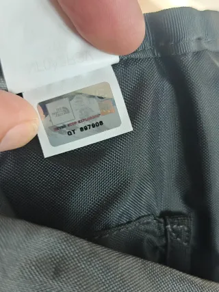 The North Face Adder 40 – Como nueva (1 solo uso)