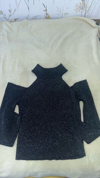 Jersey Negro Cuello Alto Brillante