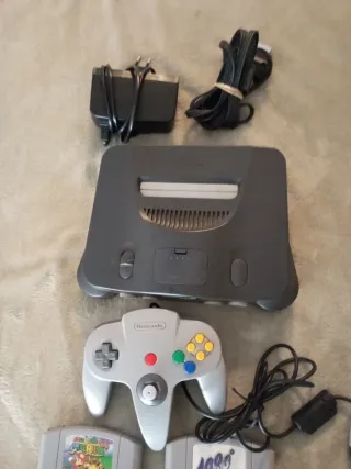Consola Nintendo 64 Gris + 4 Juegos