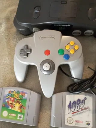 Consola Nintendo 64 Gris + 4 Juegos