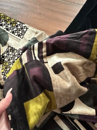 Sciarpa in velluto fantasia geometrica