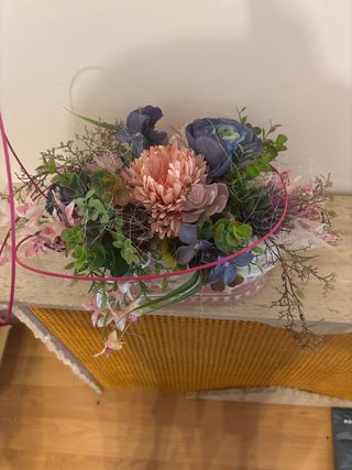 Arreglo floral decorativo