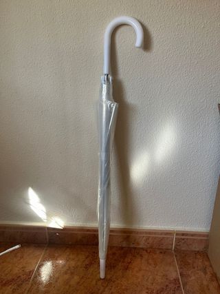 7 Paraguas Transparentes Blancos