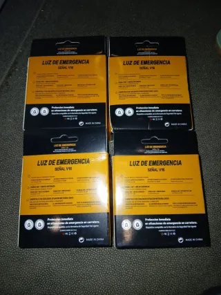 LOTE DE 4 BALIZAS DE EMERGENCIA V-16.